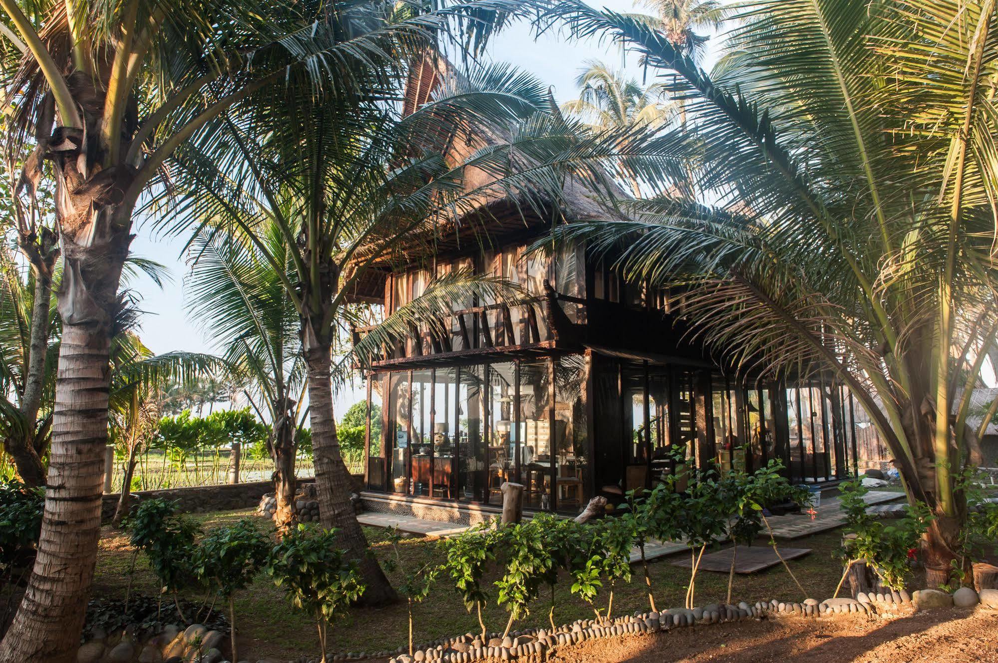Most Exotic Beachfront Villa Keong Selemadeg Exteriér fotografie
